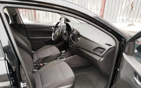 Hyundai Solaris II рестайлинг, 2021 год, 1 440 000 рублей, 4 фотография