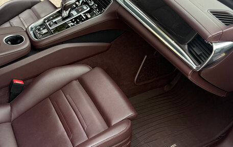 Porsche Panamera II рестайлинг, 2020 год, 14 000 000 рублей, 19 фотография