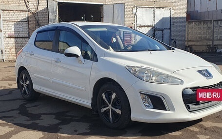 Peugeot 308 II, 2011 год, 475 000 рублей, 3 фотография