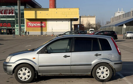Ford Fusion I, 2005 год, 290 000 рублей, 2 фотография