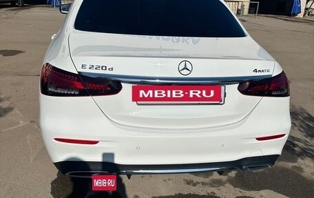 Mercedes-Benz E-Класс, 2020 год, 6 350 000 рублей, 4 фотография