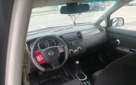 Nissan Tiida, 2010 год, 670 000 рублей, 4 фотография