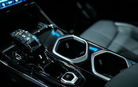 Geely Atlas, 2024 год, 4 080 990 рублей, 18 фотография