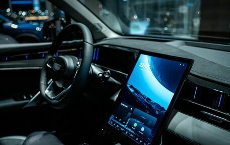 Geely Atlas, 2024 год, 4 080 990 рублей, 24 фотография