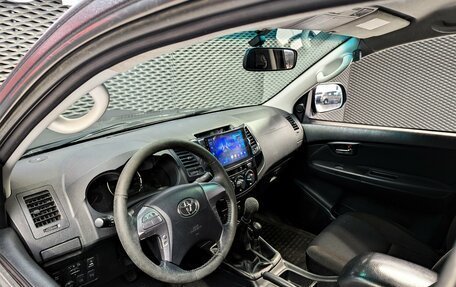 Toyota Hilux VII, 2014 год, 1 299 000 рублей, 7 фотография