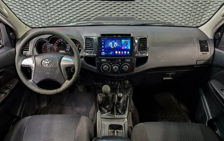 Toyota Hilux VII, 2014 год, 1 299 000 рублей, 13 фотография