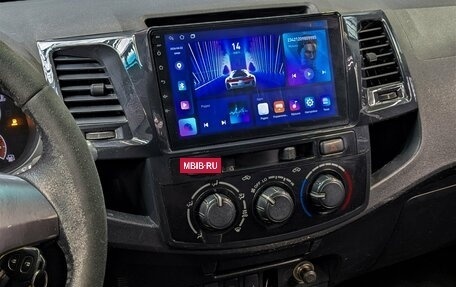 Toyota Hilux VII, 2014 год, 1 299 000 рублей, 14 фотография