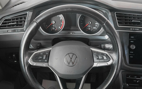 Volkswagen Tiguan II, 2021 год, 2 849 000 рублей, 16 фотография