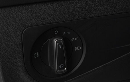 Volkswagen Tiguan II, 2021 год, 2 849 000 рублей, 22 фотография