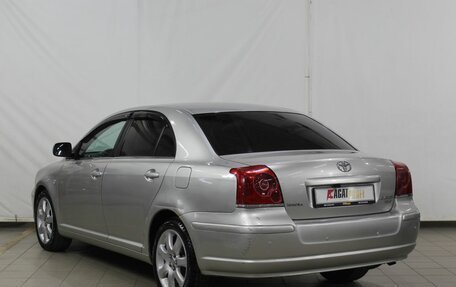 Toyota Avensis III рестайлинг, 2005 год, 690 000 рублей, 8 фотография
