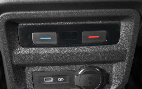 Volkswagen Tiguan II, 2021 год, 2 849 000 рублей, 24 фотография