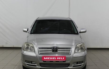 Toyota Avensis III рестайлинг, 2005 год, 690 000 рублей, 2 фотография