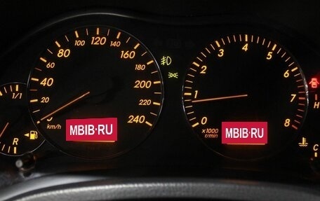 Toyota Avensis III рестайлинг, 2005 год, 690 000 рублей, 16 фотография