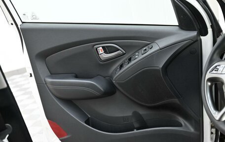 Hyundai ix35 I рестайлинг, 2013 год, 1 095 000 рублей, 8 фотография