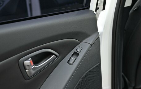 Hyundai ix35 I рестайлинг, 2013 год, 1 095 000 рублей, 7 фотография