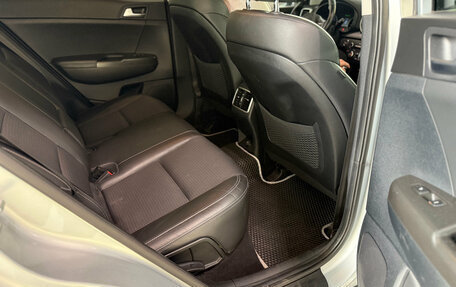 KIA Sportage IV рестайлинг, 2019 год, 2 150 000 рублей, 21 фотография