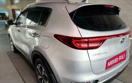 KIA Sportage IV рестайлинг, 2019 год, 2 150 000 рублей, 25 фотография