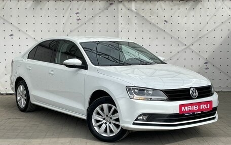 Volkswagen Jetta VI, 2017 год, 1 290 000 рублей, 2 фотография