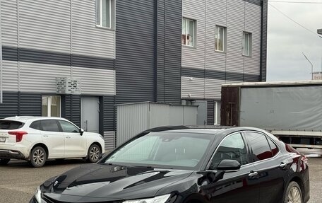 Toyota Camry, 2019 год, 2 990 000 рублей, 1 фотография