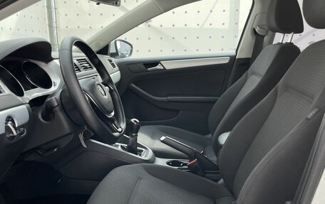 Volkswagen Jetta VI, 2017 год, 1 290 000 рублей, 11 фотография