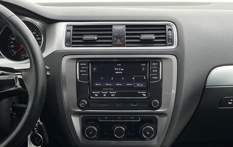 Volkswagen Jetta VI, 2017 год, 1 290 000 рублей, 17 фотография