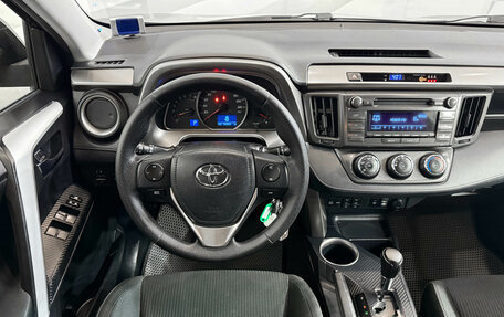 Toyota RAV4, 2014 год, 2 300 000 рублей, 12 фотография