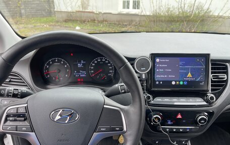 Hyundai Solaris II рестайлинг, 2021 год, 1 650 000 рублей, 11 фотография