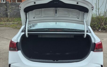 Hyundai Solaris II рестайлинг, 2021 год, 1 650 000 рублей, 23 фотография