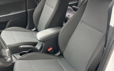 Hyundai Solaris II рестайлинг, 2021 год, 1 650 000 рублей, 14 фотография