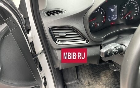 Hyundai Solaris II рестайлинг, 2021 год, 1 650 000 рублей, 12 фотография