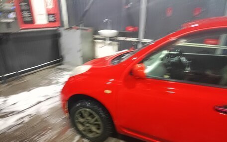 Nissan March III, 2002 год, 365 000 рублей, 8 фотография
