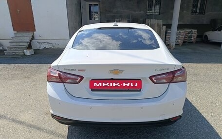 Chevrolet Malibu IX, 2018 год, 1 750 000 рублей, 2 фотография