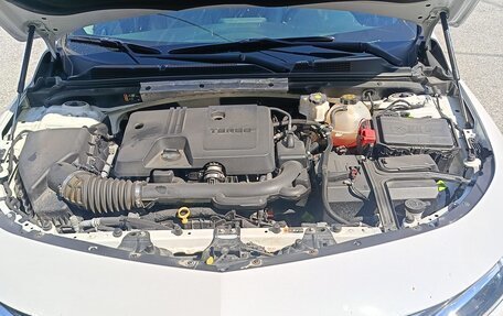 Chevrolet Malibu IX, 2018 год, 1 750 000 рублей, 7 фотография