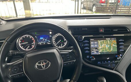 Toyota Camry, 2019 год, 3 350 000 рублей, 16 фотография