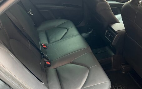 Toyota Camry, 2019 год, 3 350 000 рублей, 15 фотография