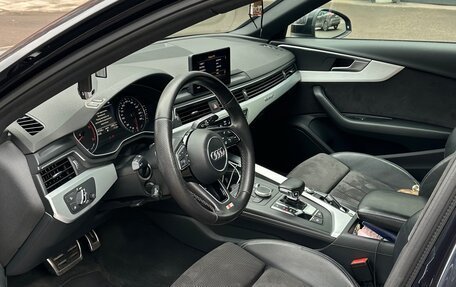 Audi A4, 2017 год, 2 500 000 рублей, 14 фотография