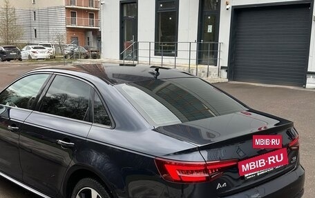 Audi A4, 2017 год, 2 500 000 рублей, 3 фотография