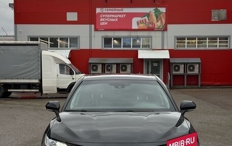 Toyota Camry, 2019 год, 2 990 000 рублей, 2 фотография