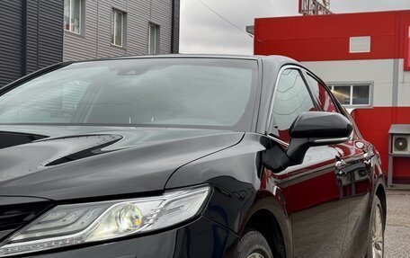 Toyota Camry, 2019 год, 2 990 000 рублей, 12 фотография