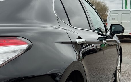 Toyota Camry, 2019 год, 2 990 000 рублей, 10 фотография