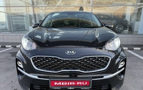 KIA Sportage IV рестайлинг, 2018 год, 2 220 000 рублей, 2 фотография