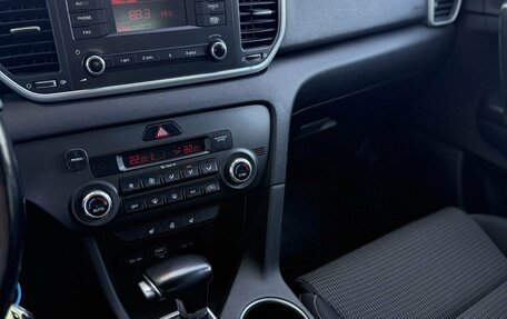 KIA Sportage IV рестайлинг, 2018 год, 2 220 000 рублей, 13 фотография