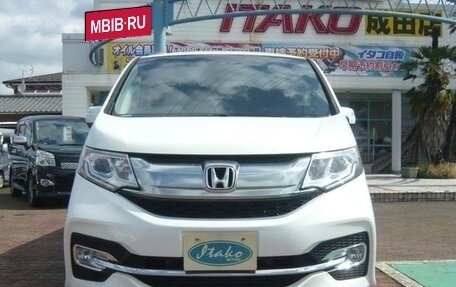 Honda Stepwgn IV, 2017 год, 1 450 000 рублей, 2 фотография