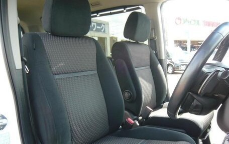 Honda Stepwgn IV, 2017 год, 1 450 000 рублей, 16 фотография