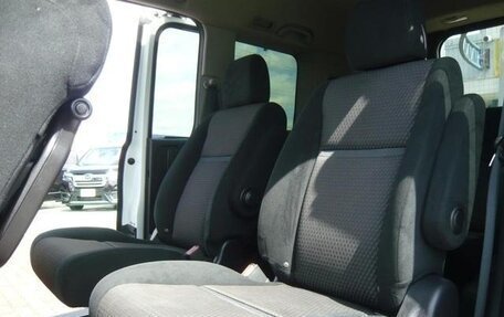 Honda Stepwgn IV, 2017 год, 1 450 000 рублей, 18 фотография