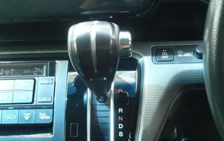 Honda Stepwgn IV, 2017 год, 1 450 000 рублей, 15 фотография