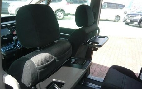 Honda Stepwgn IV, 2017 год, 1 450 000 рублей, 20 фотография