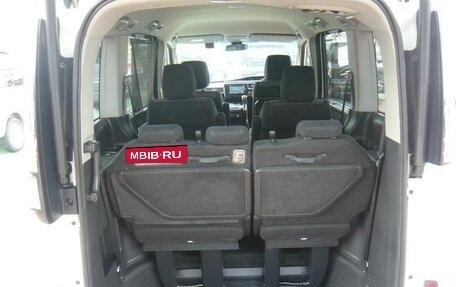 Honda Stepwgn IV, 2017 год, 1 450 000 рублей, 25 фотография