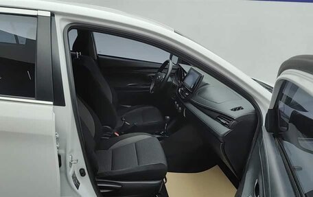 Toyota Vios III, 2021 год, 1 050 000 рублей, 6 фотография