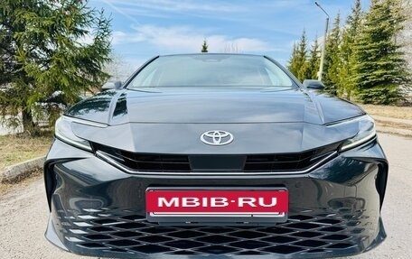 Toyota Camry, 2024 год, 3 490 000 рублей, 6 фотография